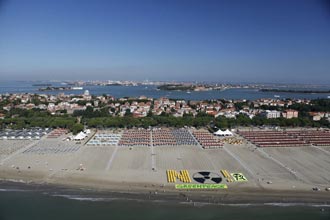 NUCLEARE PROTESTA GREENPEACE LIDO VENEZIA